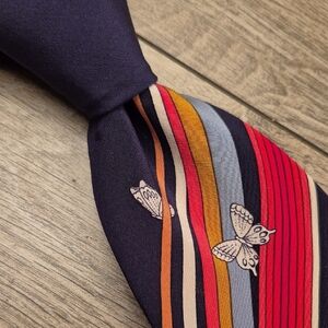 LEONARD PARIS Italy Dark Navy Striped Butterflies Pattern Silk Mens Tie RARE VTG